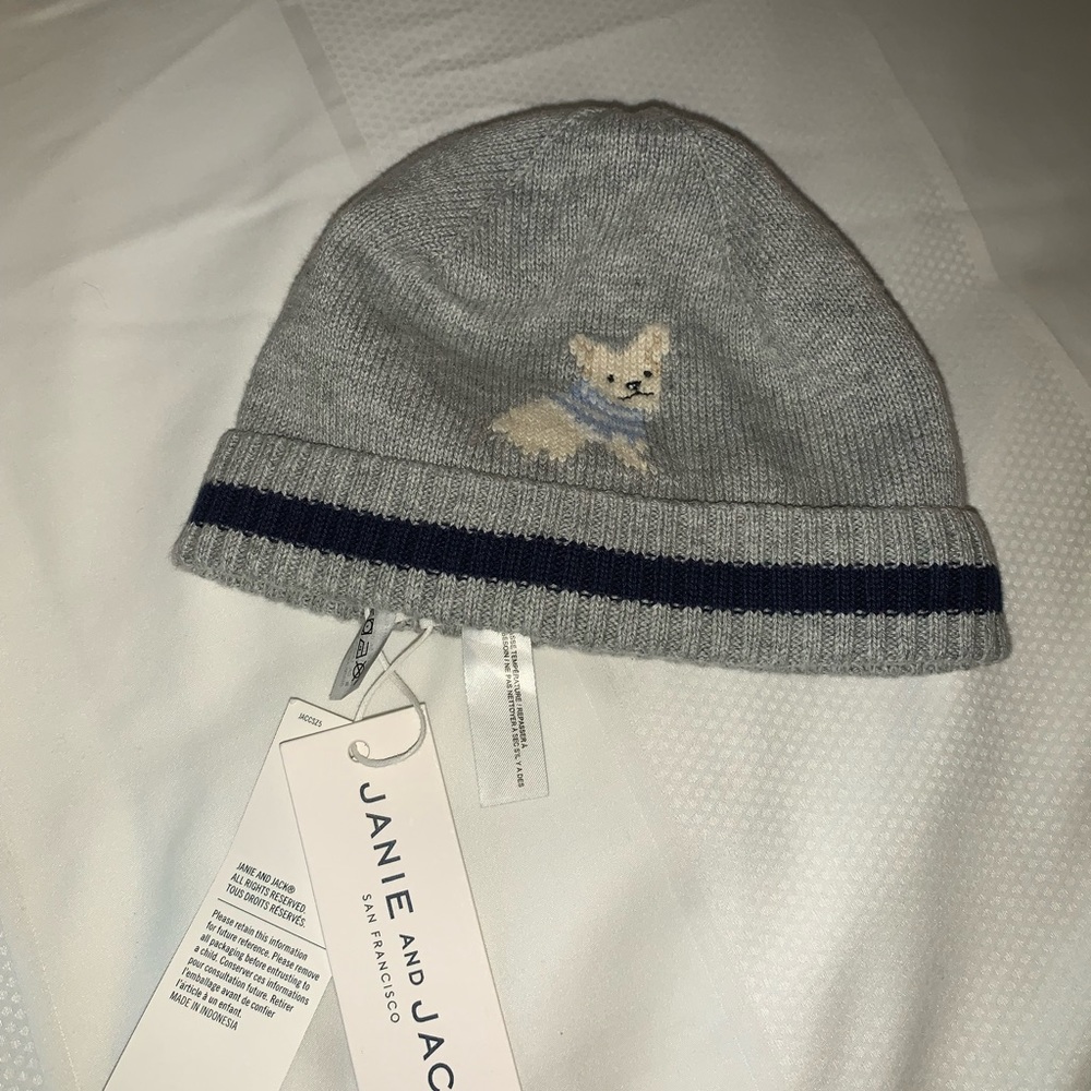 Janie and Jack grey beanie knit hat with embroidered‎ dog age 3 - 6 months
New